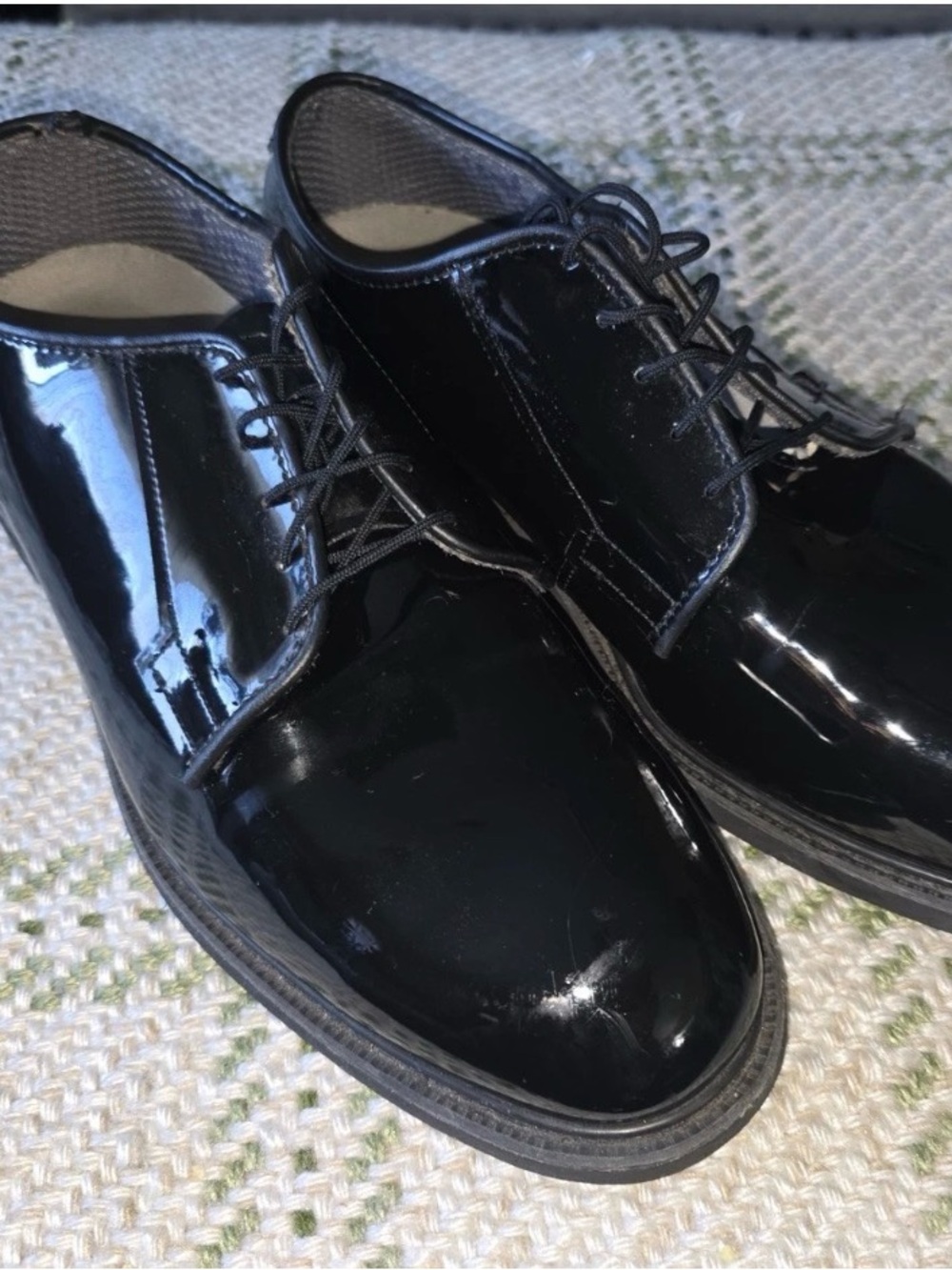 Bates Black Patent Leather Lace-Up Oxfords